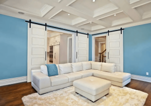 Home-Inspo-White-Sliding-Living-Modern-Barn